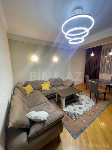 İcarəyə verilir 2 otaqlı yeni tikili 70 m², 28 May m., photo 3 from 15