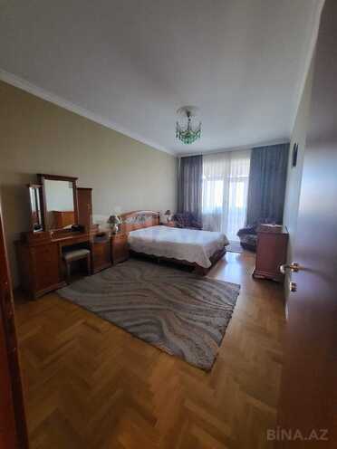 Сдаётся 3-комн. новостройка 140 м², м. Низами, photo 6 from 14