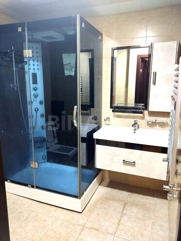 Сдаётся 2-комн. новостройка 86 м², м. Низами, photo 9 from 12