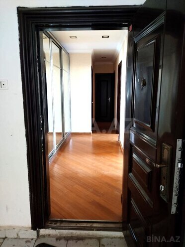 Сдаётся 2-комн. новостройка 86 м², м. Низами, photo 11 from 12