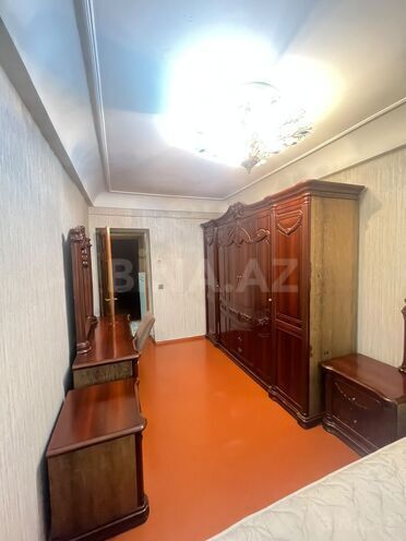 Сдаётся 3-комн. вторичка 65 м², м. Иншаатчылар, photo 11 from 14