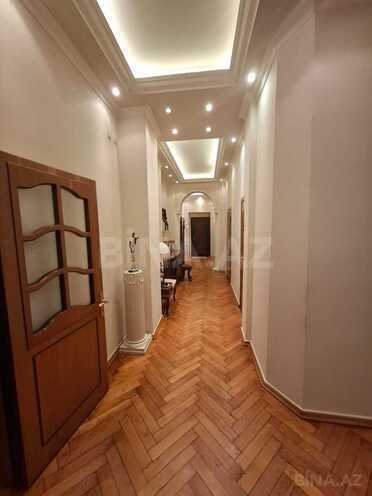 Satılır 6 otaqlı köhnə tikili 200 m², İçəri Şəhər m., photo 5 from 15