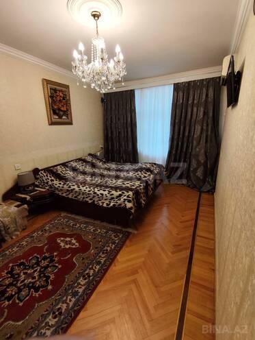 Satılır 1 otaqlı köhnə tikili 32 m², Yasamal r., photo 1 from 14