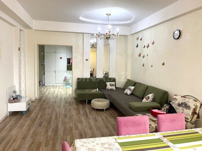 Сдаётся 2-комн. новостройка 82 м², м. Нефтчиляр, photo 1 from 10