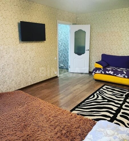 Сдаётся 1-комн. вторичка 50 м², м. Иншаатчылар, photo 1 from 6