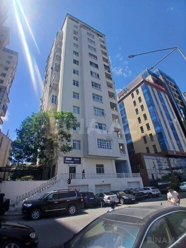 Продаётся 4-комн. новостройка 257 м², м. Элмляр Академиясы, photo 18 from 19