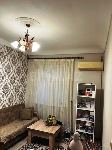 Satılır 1 otaqlı köhnə tikili 33 m², Yasamal r., photo 1 from 11