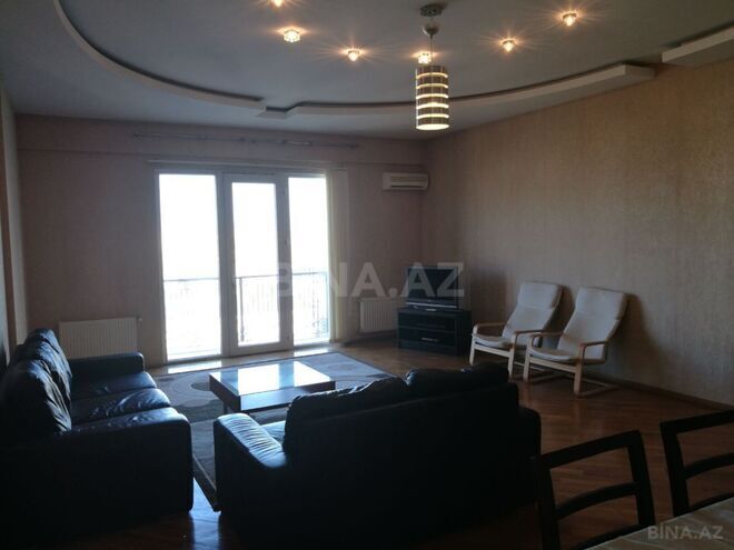 İcarəyə verilir 3 otaqlı yeni tikili 155 m², 28 May m., photo 1 from 15