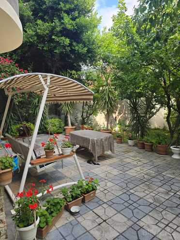 Satılır 14 otaqlı həyət evi/bağ evi 700 m², M.Ə.Rəsulzadə q., photo 1 from 21