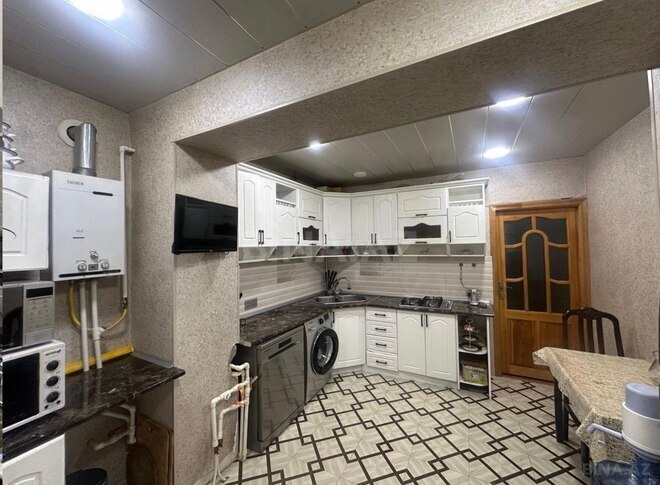 Satılır 2 otaqlı köhnə tikili 65 m², Əhmədli m., photo 6 from 13