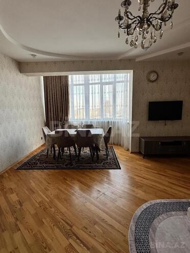 Сдаётся 3-комн. новостройка 145 м², м. 20 января, photo 4 from 12