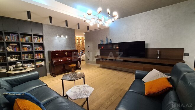 Сдаётся 4-комн. новостройка 230 м², м. Низами, photo 3 from 32