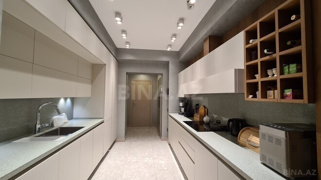 Сдаётся 4-комн. новостройка 230 м², м. Низами, photo 10 from 32