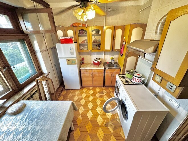 Продаётся 2-комн. вторичка 60 м², м. Кара Караев, photo 13 from 20