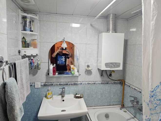 Продаётся 3-комн. вторичка 75 м², м. Ази Асланов, photo 13 from 23