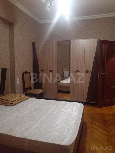 Сдаётся 2-комн. вторичка 65 м², Насиминский  р., photo 5 from 11