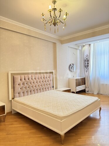 İcarəyə verilir 3 otaqlı yeni tikili 90 m², İnşaatçılar m., photo 1 from 20