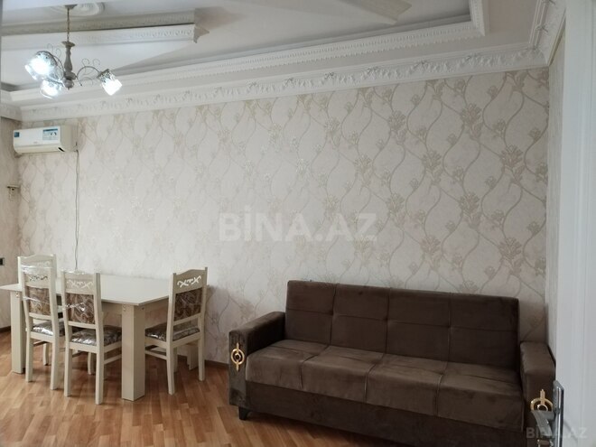 Сдаётся 3-комн. вторичка 85 м², м. Ази Асланов, photo 1 from 16