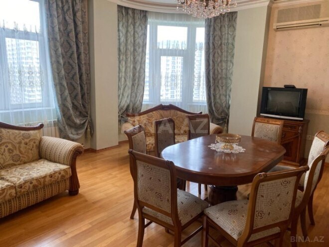 Сдаётся 2-комн. новостройка 100 м², Насиминский  р., photo 1 from 12