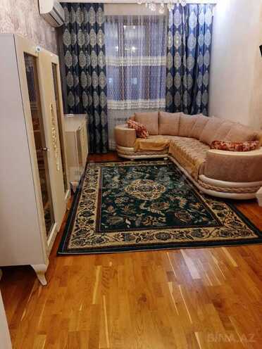 Сдаётся 3-комн. новостройка 70 м², м. Иншаатчылар, photo 1 from 15