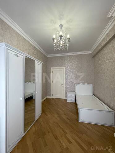 Сдаётся 3-комн. новостройка 130 м², м. Элмляр Академиясы, photo 16 from 26