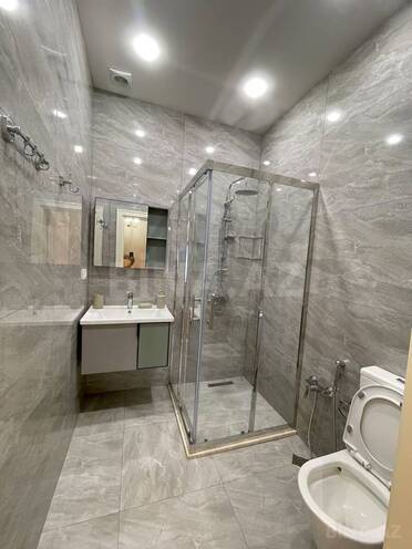 Сдаётся 3-комн. новостройка 130 м², м. Элмляр Академиясы, photo 13 from 26
