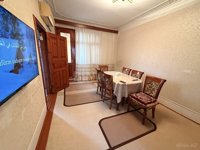 Satılır 3 otaqlı köhnə tikili 60 m², Memar Əcəmi m., photo 1 from 17