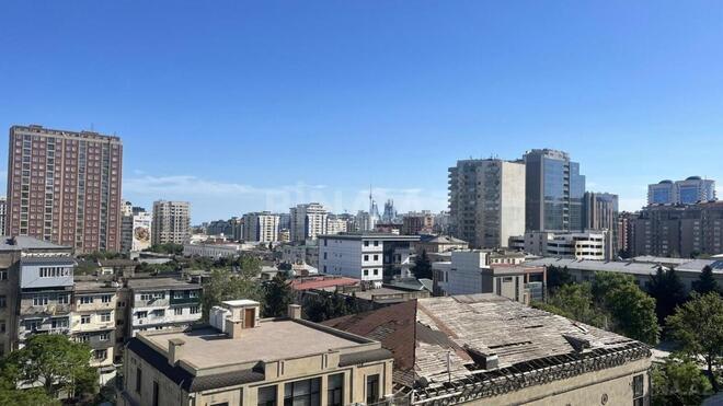 Продаётся 3-комн. вторичка 100 м², Насиминский  р., photo 15 from 19