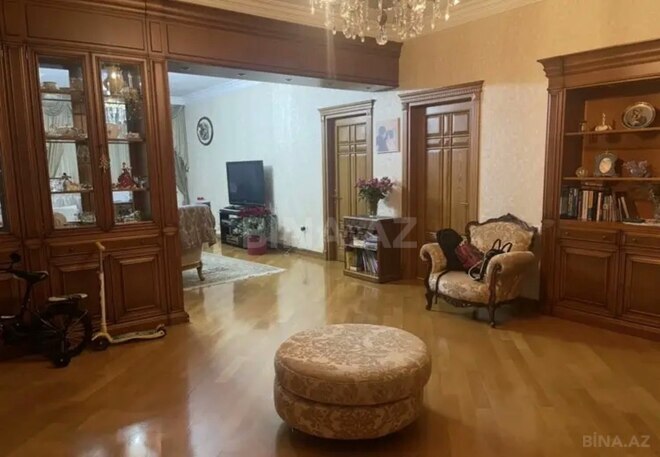 Satılır 3 otaqlı yeni tikili 161.3 m², Elmlər Akademiyası m., photo 1 from 8