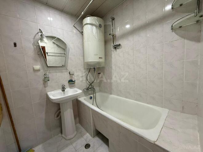 Satılır 3 otaqlı köhnə tikili 85 m², Xalqlar Dostluğu m., photo 13 from 17
