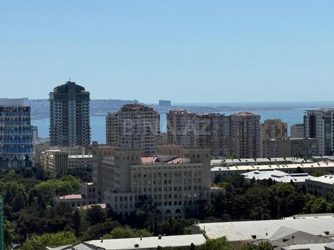 Продаётся 4-комн. новостройка 155 м², м. Элмляр Академиясы, photo 1 from 12