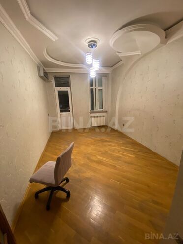 İcarəyə verilir 3 otaqlı yeni tikili 115 m², Gənclik m., photo 6 from 9