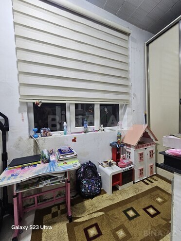 Satılır 1 otaqlı köhnə tikili 30 m², İnşaatçılar m., photo 4 from 9