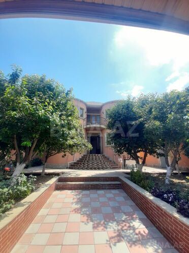Satılır 5 otaqlı həyət evi/bağ evi 250 m², photo 1 from 32