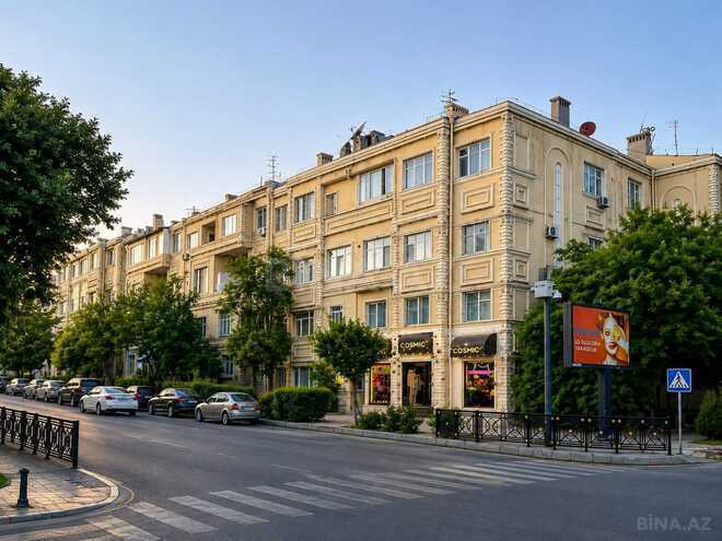 Продаётся 3-комн. вторичка 72 м², Насиминский  р., photo 1 from 12
