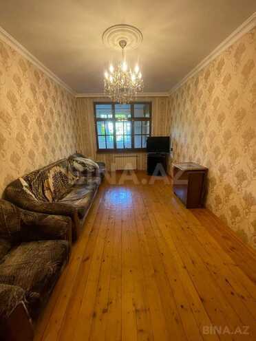 Satılır 4 otaqlı köhnə tikili 92 m², photo 1 from 20