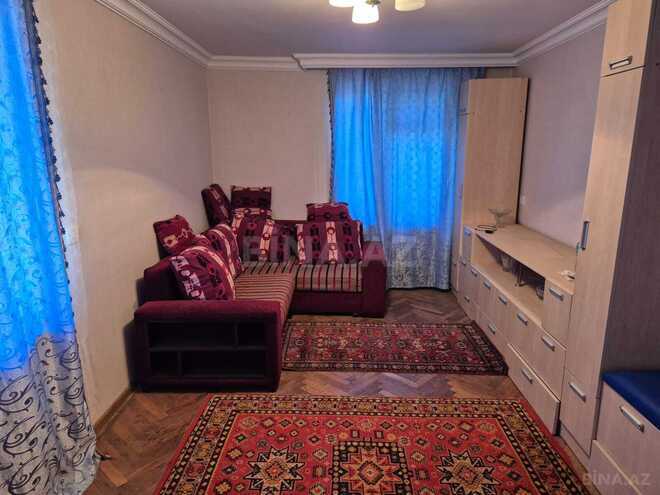 Продаётся 1-комн. вторичка 35 м², м. Элмляр Академиясы, photo 1 from 14