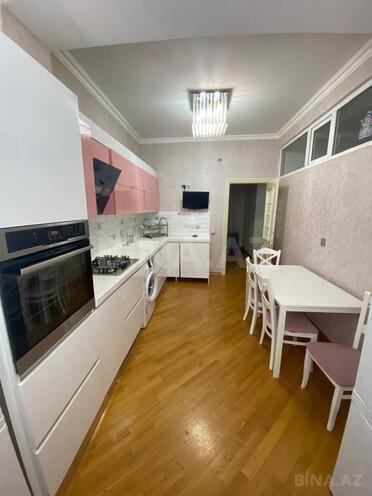 Сдаётся 3-комн. новостройка 100 м², м. Иншаатчылар, photo 4 from 21