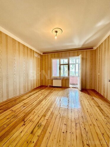 Satılır 3 otaqlı köhnə tikili 80 m², Qara Qarayev m., photo 27 from 31