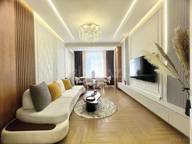 Продаётся 3-комн. новостройка 120 м², Наримановский  р., photo 1 from 13