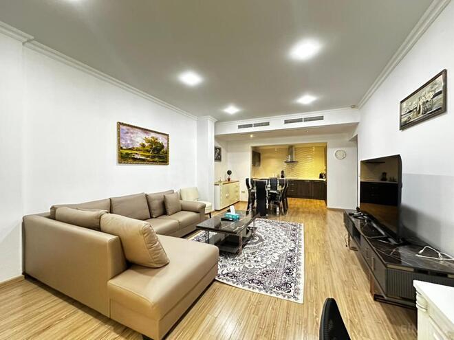 Сдаётся 3-комн. новостройка 140 м², Насиминский  р., photo 3 from 23