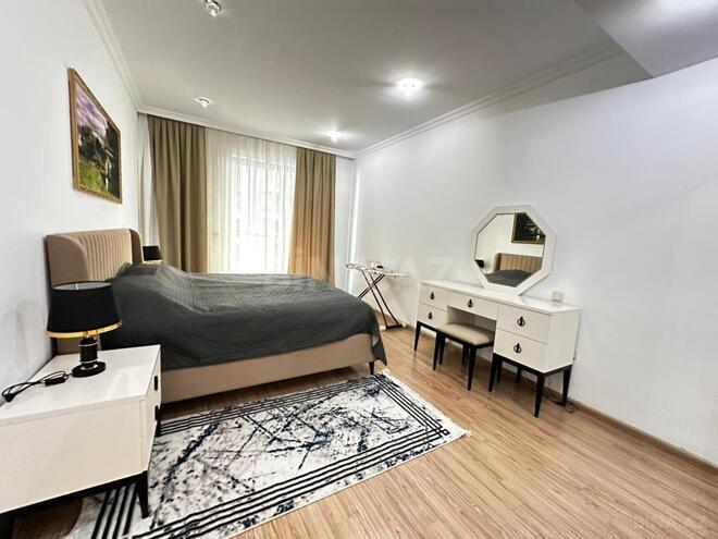 Сдаётся 3-комн. новостройка 140 м², Насиминский  р., photo 14 from 23