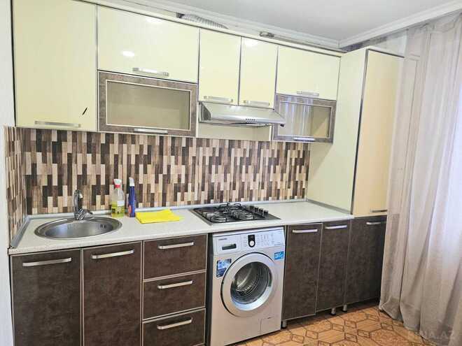İcarəyə verilir 3 otaqlı köhnə tikili 79 m², Nərimanov r., photo 12 from 16