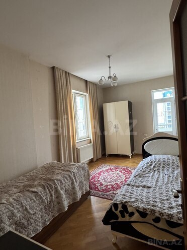 Сдаётся 3-комн. новостройка 140 м², м. Нариман Нариманов, photo 1 from 10