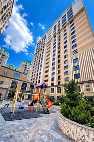 Сдаётся 2-комн. новостройка 80 м², Насиминский  р., photo 14 from 15