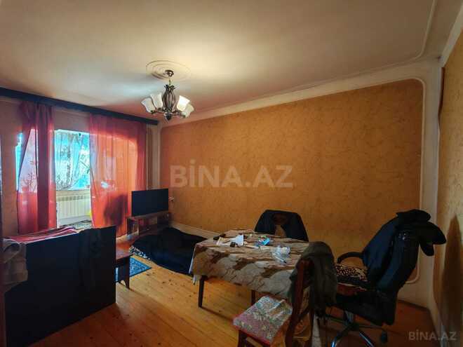 Satılır 3 otaqlı köhnə tikili 85 m², Yeni Günəşli q., photo 1 from 12