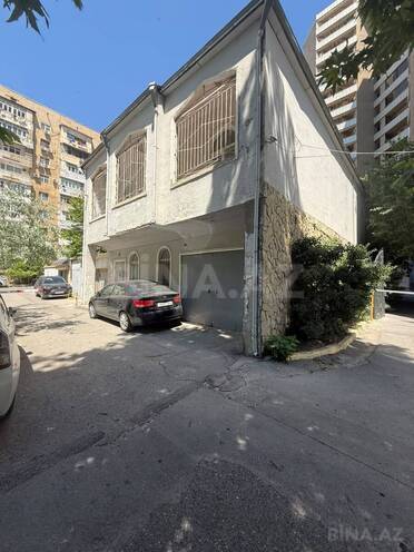 Satılır 5 otaqlı həyət evi/bağ evi 350 m², Elmlər Akademiyası m., photo 4 from 29