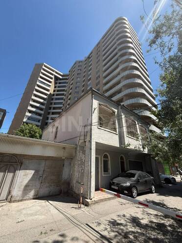 Satılır 5 otaqlı həyət evi/bağ evi 350 m², Elmlər Akademiyası m., photo 5 from 29