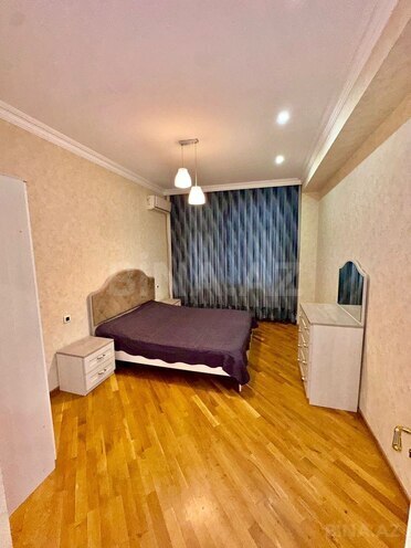 Сдаётся 3-комн. новостройка 125 м², м. 28 мая, photo 13 from 16