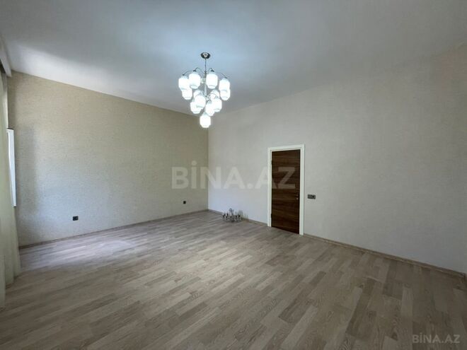 Продаётся 3-комн. вторичка 110 м², м. Ичеришехер, photo 11 from 18